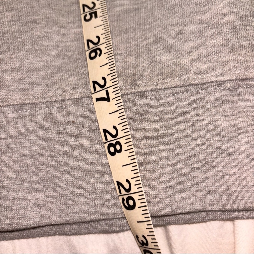 NFL men’s XXL Kansas City Chiefs light gray sweatshirt front logo - Picture 6 of 6